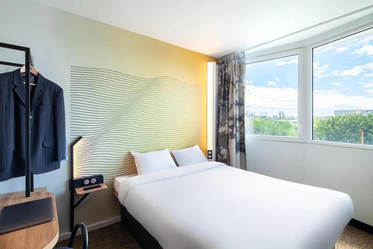 B&B Hotel Massy Gare Tgv  Massy (Essonne)