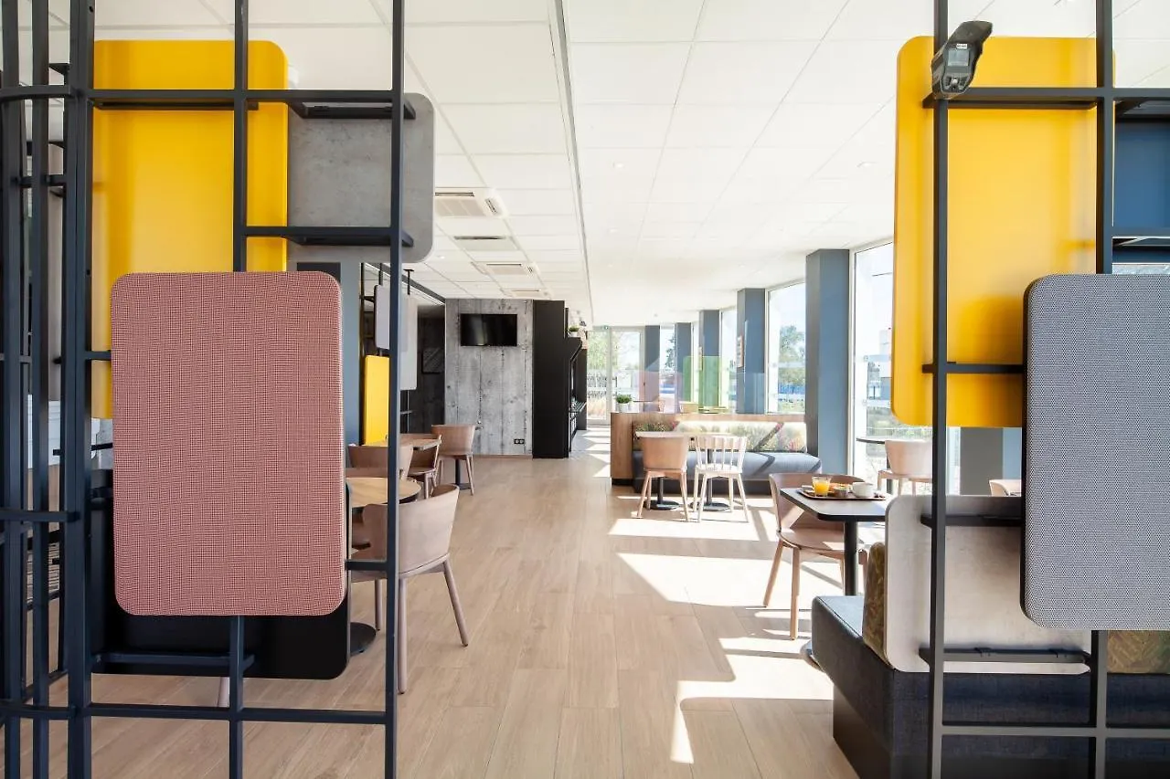 B&B Hotel Massy Gare Tgv Francie